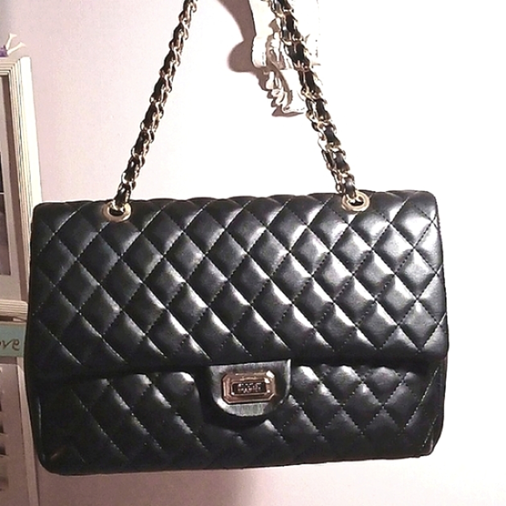 *NEW* Badgley Mischka Quilted Messenger Bag
